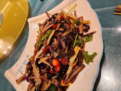 -呷湘厨·鱼汤捞饭·剁椒鱼头·辣椒炒肉(国家会展中心店)