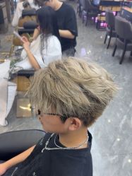 -藤野造型烫染