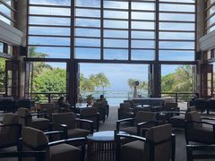 -亚龙湾喜来登·美景台大堂吧