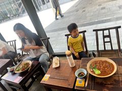 -方铲铲·成都板凳面(滨江银泰店)