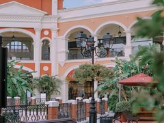 -佛罗伦萨小镇广佛名品奥特莱斯(疏港路店)