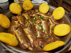 -五谷丰登农家院·地道胶东菜·海鲜烧烤(威海店)