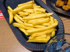 -必胜客(上海华谊新所店)