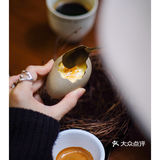 深圳👉🏻搬了新地方的复古绿Buna coffee