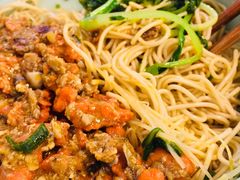 秃油黄-朱洪元苏式面馆(绿宝广场店)
