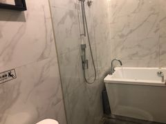 -优逸酒店(柳州窑埠古镇万象城店)