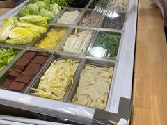 自助取餐区-拿渡·水煮鱼麻辣香锅(王府井奥莱·香江小镇店)