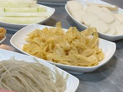-光头药膳鸡(莱茵小镇店)