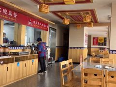 -阿婆情腊排骨火锅(金虹路店)