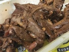 鸭锁骨-周黑鸭(郑州新世界百货店)