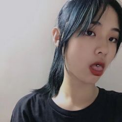 -花师傅专业手穿耳洞打耳洞穿孔
