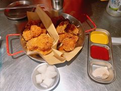 炸鸡翅一半一半-富乐满韩国正宗炸鸡韩国料理(虹泉路店)