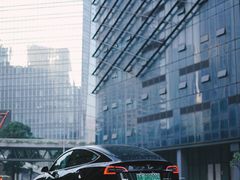 -TESLA 特斯拉(广州天环广场体验店)