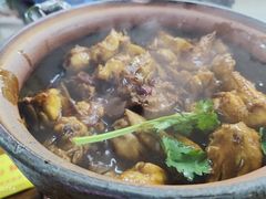 -雄伟美食(高沙中街店)