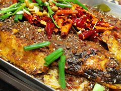-鸣记脆皮烤鱼·海鲜烤鱼(亿合城店)