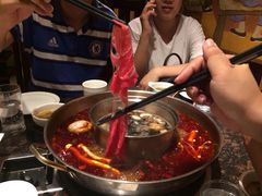 -小天鹅火锅·一线江景洪鼎旗舰店(洪崖洞店)