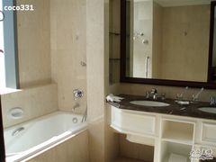 卫生间很大-苏州香格里拉大酒店