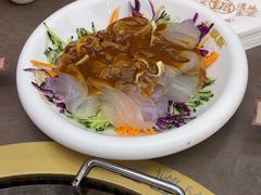 -锅飘飘·东北铁锅炖(雨花客厅店)