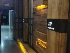 -河坝烧烤串城(金达莱店)