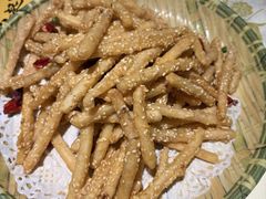 -杨氏青龙虾·羊蝎子(托乐嘉店)