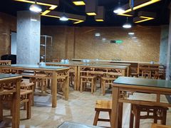大堂-清真磨沟沿老字号牛肉面(总店)