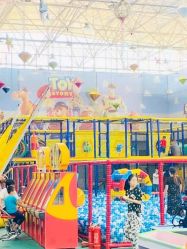 -爱丽丝奇幻乐园