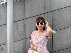 -UNI UNI(环亚凯瑟琳店)