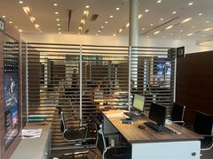 -成都中升之星奔驰4S店