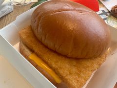 -麦当劳(展览路店)