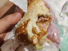 劲脆鸡腿堡沙拉套餐-肯德基(深圳湾体育中心店)