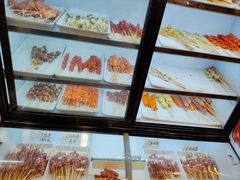 -哈尔滨小酒馆·鲜肉现穿自助烧烤(康新花园店)