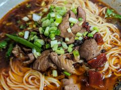 红烧肥肠小面-丁丁猫重庆小面(徐州路店)