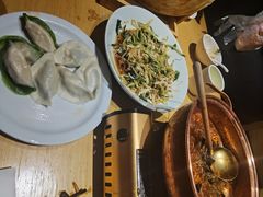 -关东小磨东北菜(上海长风大悦城店)