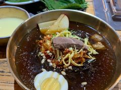 -河坝烧烤串城(银亭路店)