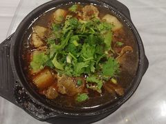 -余家庄肥肠鱼地方汤锅(银杏大道店)