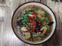 -螺丰汇柳州螺蛳粉(苹果园地铁站F口店)
