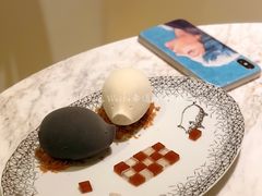 迷你RORO黑白组合-théATRE 茶聚场(王府中環店)