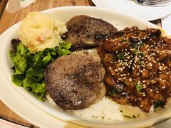 -玛格萝妮(汇智国际商业中心店)