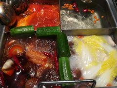 -海底捞火锅鲜切牛肉主题店(长寿路店)