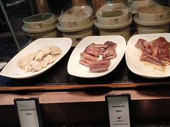 -广州万富希尔顿酒店·感趣自助餐厅·金秋蟹宴生蚝海鲜刺身