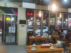 -亿牌牌东北烧烤(怀特店)