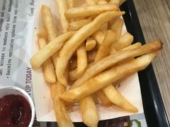-The Habit Burger Grill 哈比特汉堡(世博店)