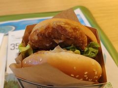 -麦当劳(杭州西湖银泰百货店)