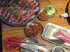 -韩景台烤肉(八大处店)