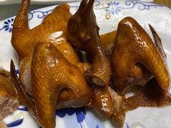 豉油皇乳鸽-惠爱餐厅
