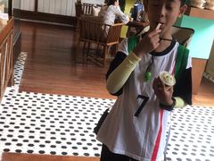 -比多罗咖啡吧(三亚海棠湾万丽度假酒店)