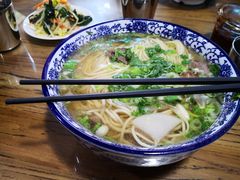 -陇上全荟兰州传统牛肉面(延吉路店)