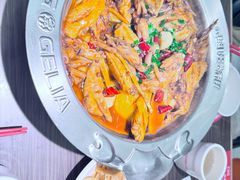 -胖哥俩肉蟹煲(龙德广场店)
