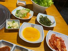 -唯成•韩国炭火烤肉 유성고기