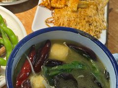-喝丢一只鞋海鲜烧烤·海肠捞饭(东关街店)